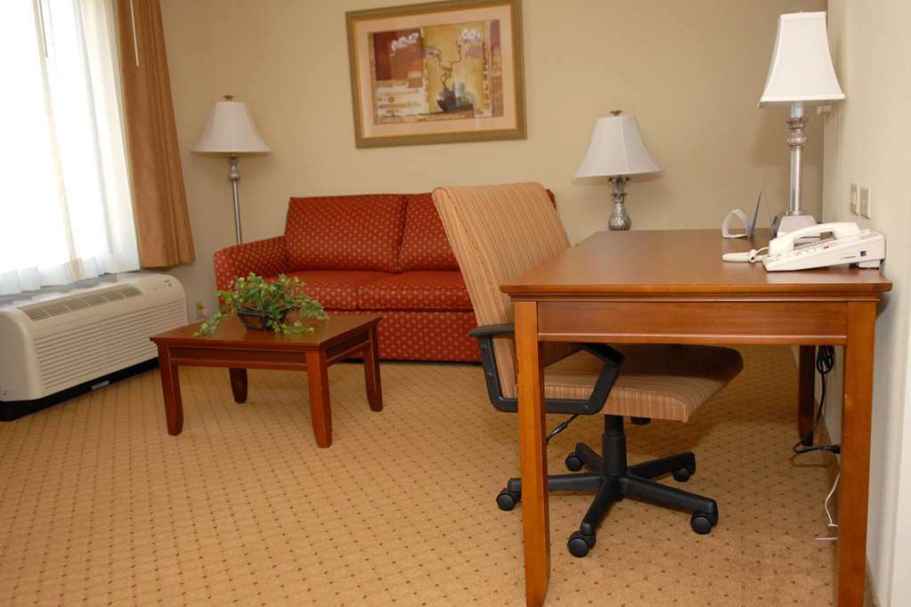 Hampton Inn & Suites Frederick/Fort Detrick Phòng bức ảnh